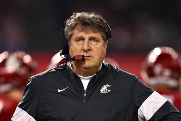 coach mike leach